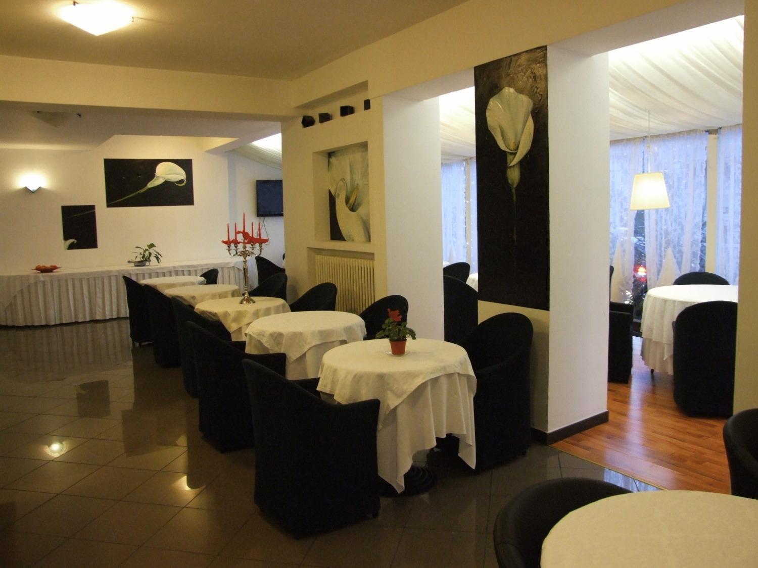 Hotel Mediterraneo Pesaro Bagian luar foto